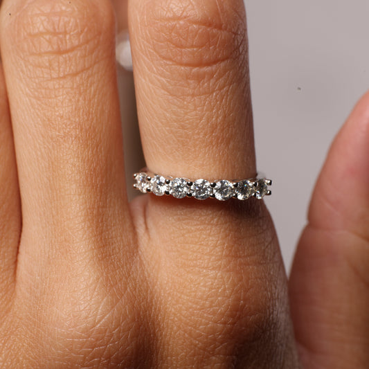 טבעת מויסנייט נואל - VVS1 צבע D