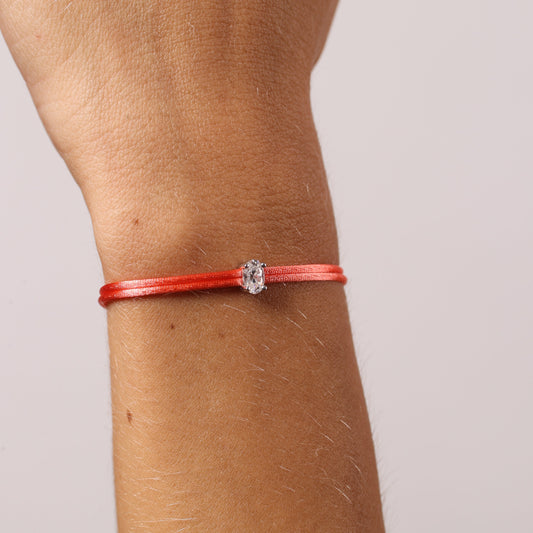 צמיד מויסנייט אובל 0.5 קראט על יד - Monroe & co