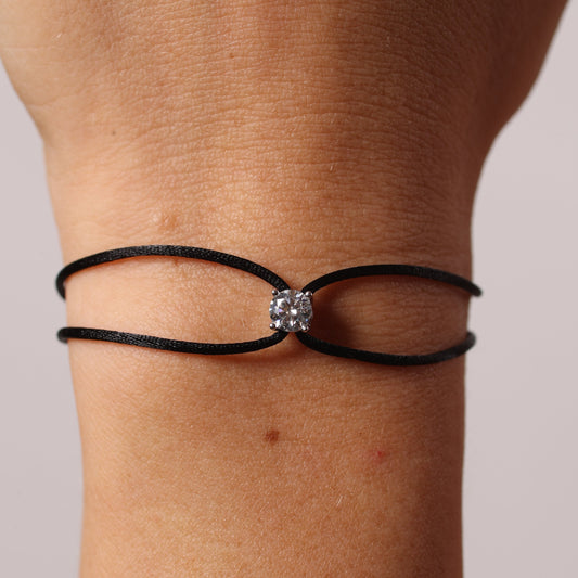 צמיד משובץ מויסנייט 0.5 קראט